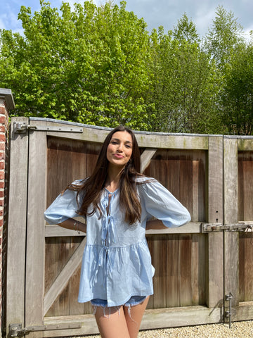 Blouse bleue - NOEUDS